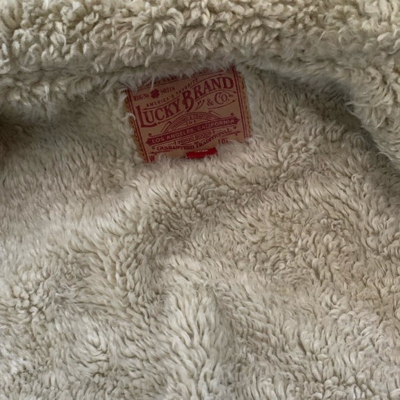 Lucky Brand Sherpa Trucker Jacket - Picture 5 of 7